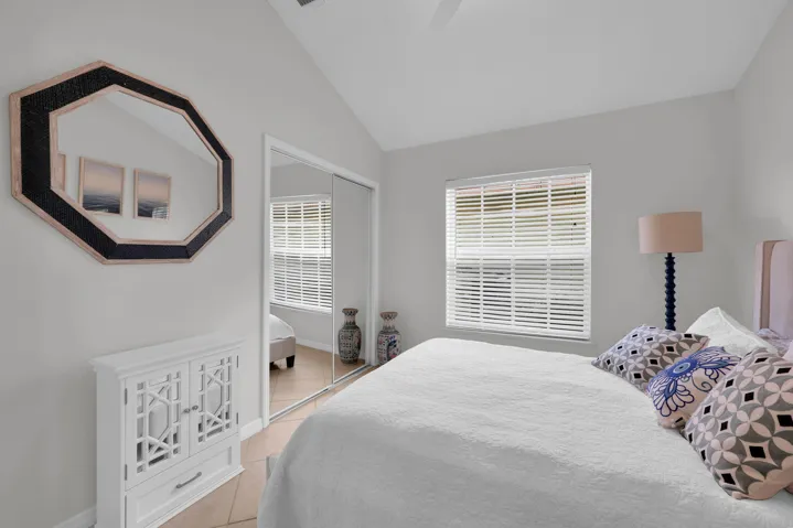 4348 Hopetown