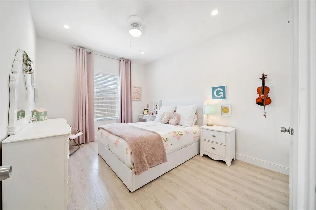 Property photo 36