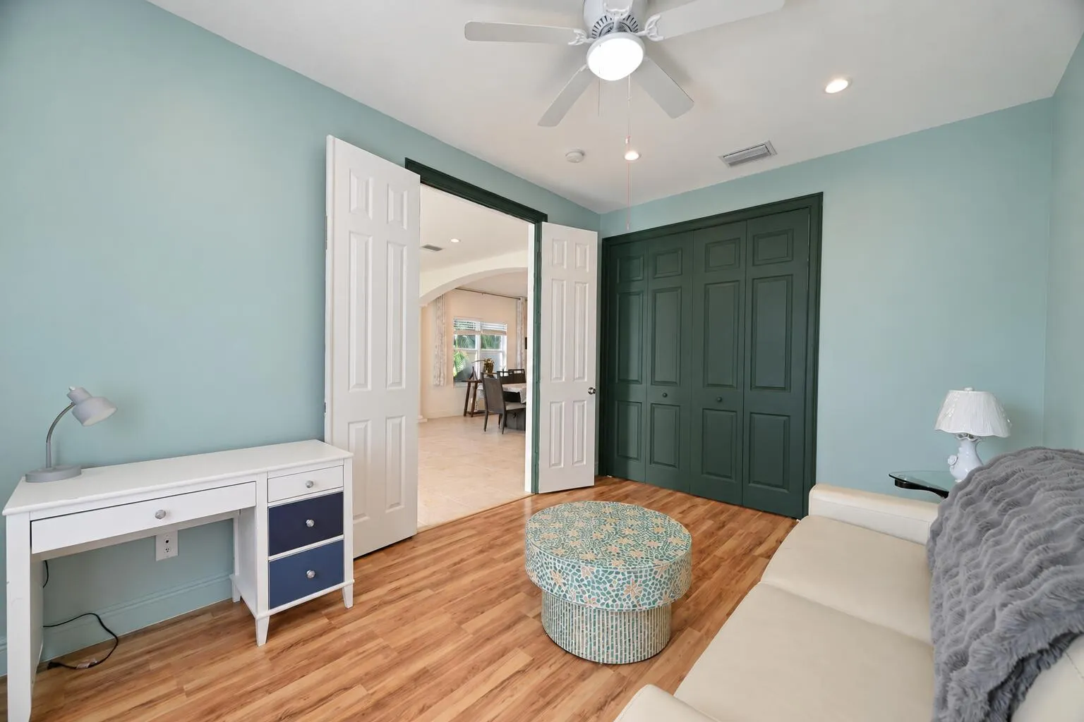 Property photo 24