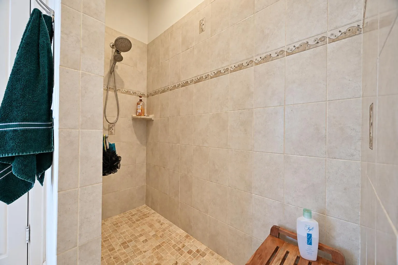 Property photo 32