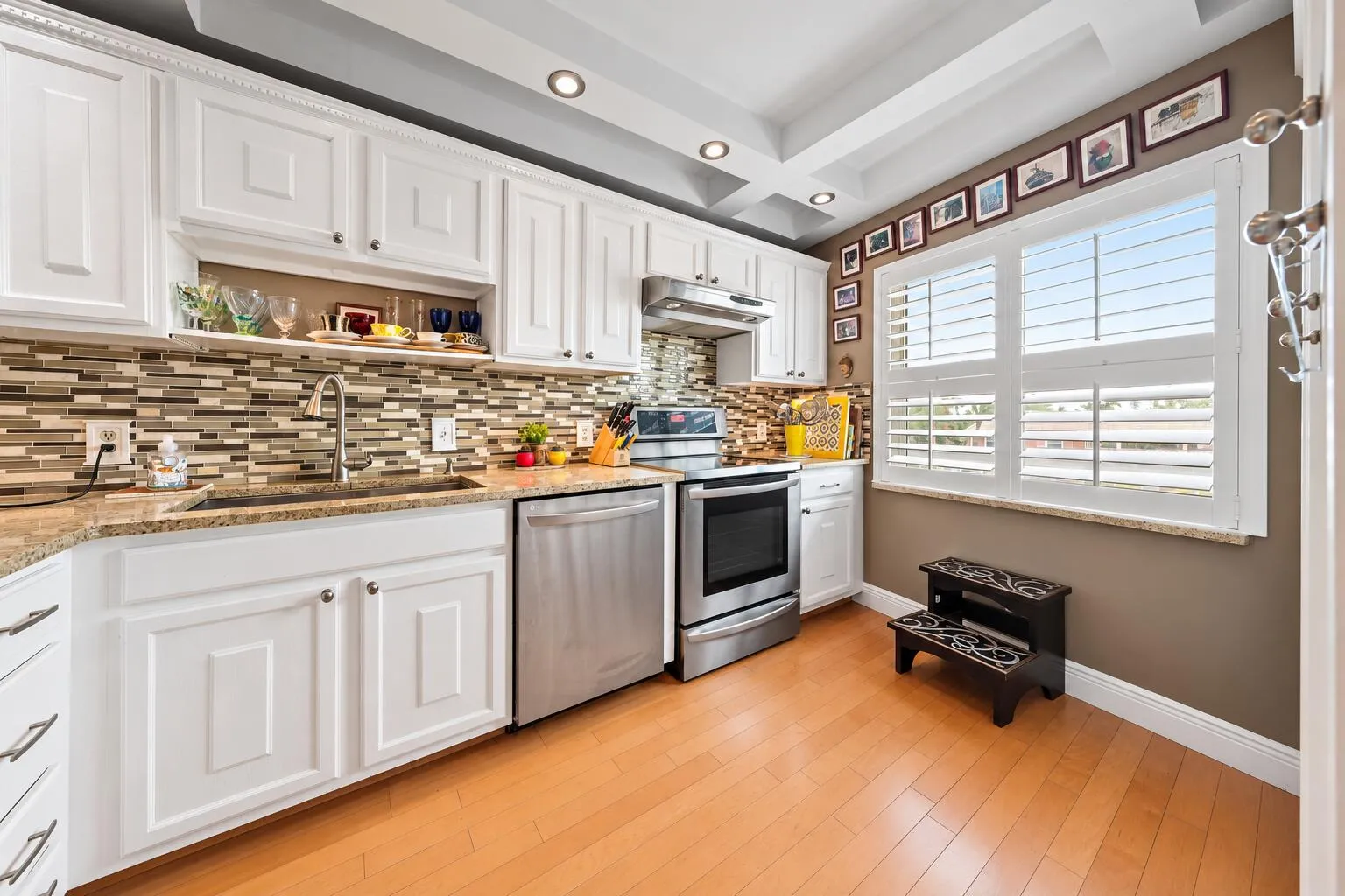 Kitchen1