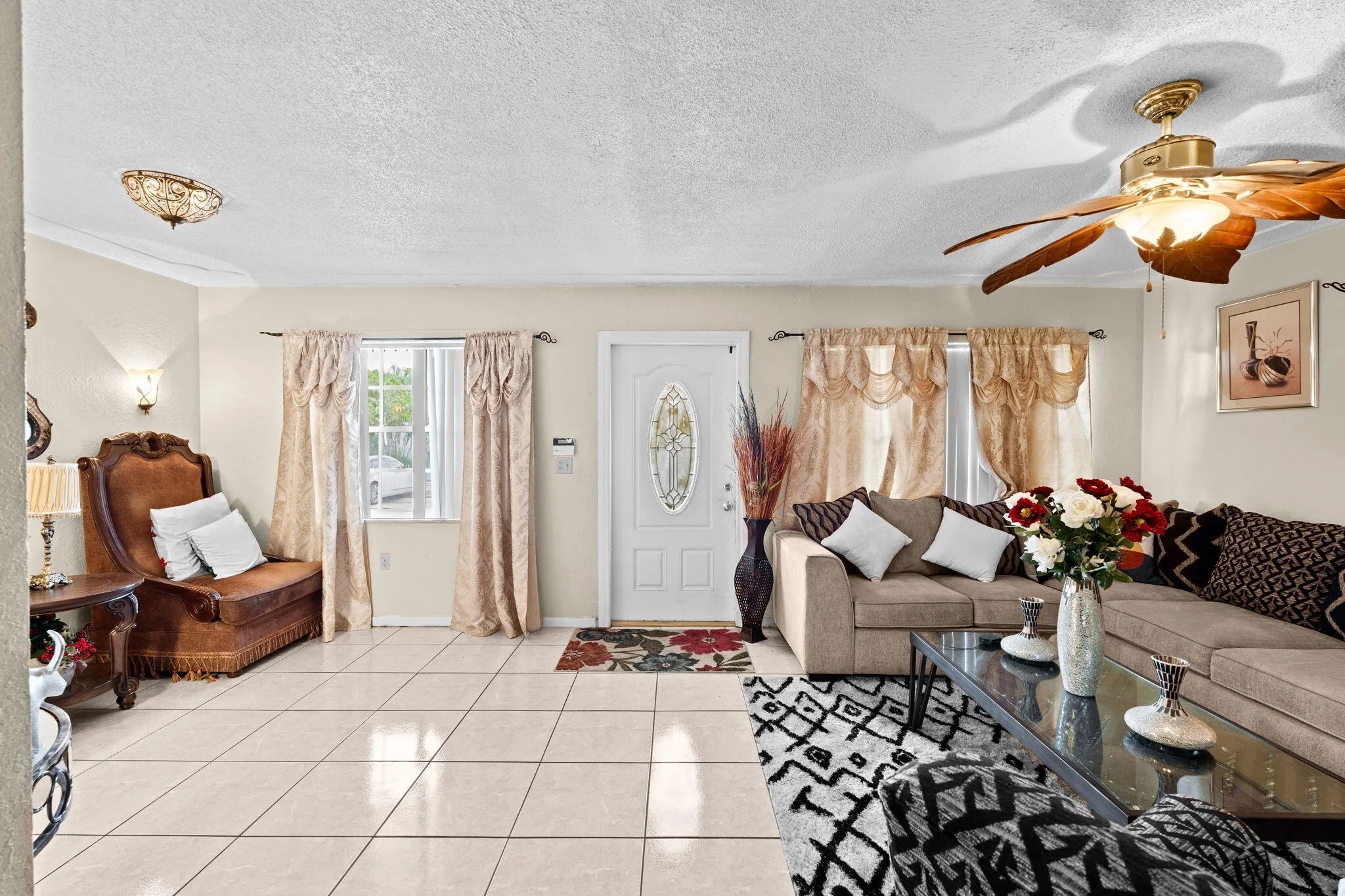 7-web-or-mls-A7408506