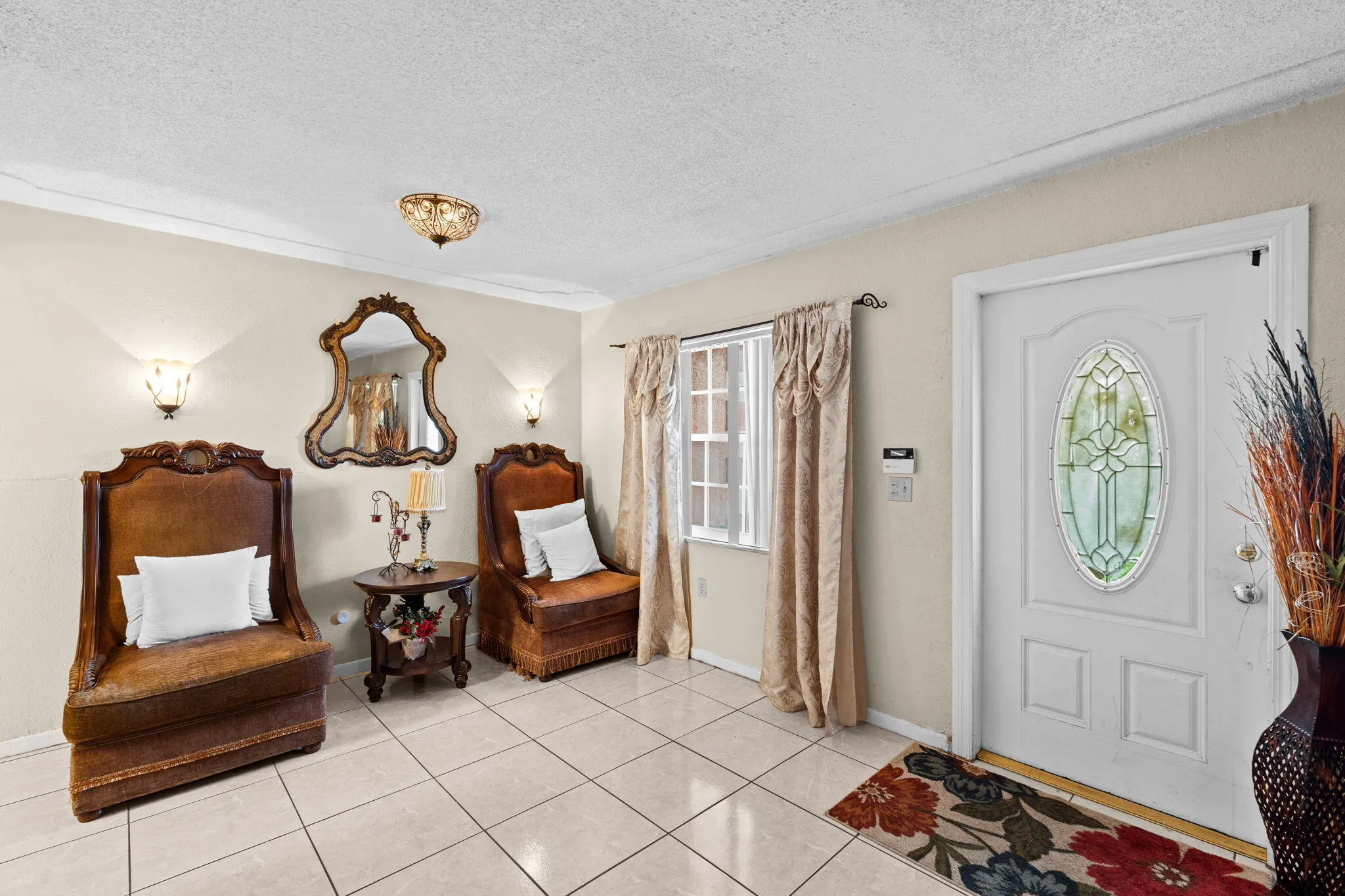 5-web-or-mls-A7408509