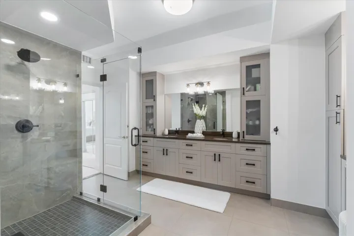 primary bath