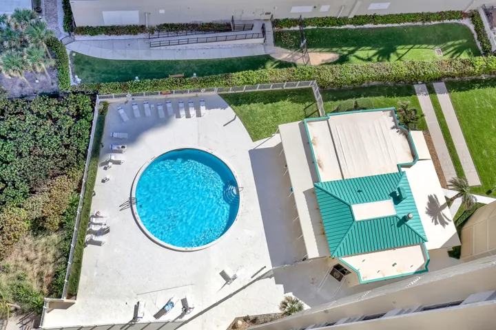 pool