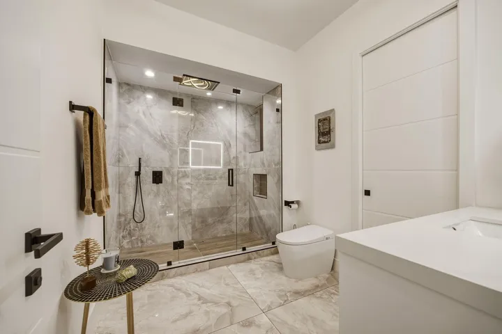 1st floor full bath