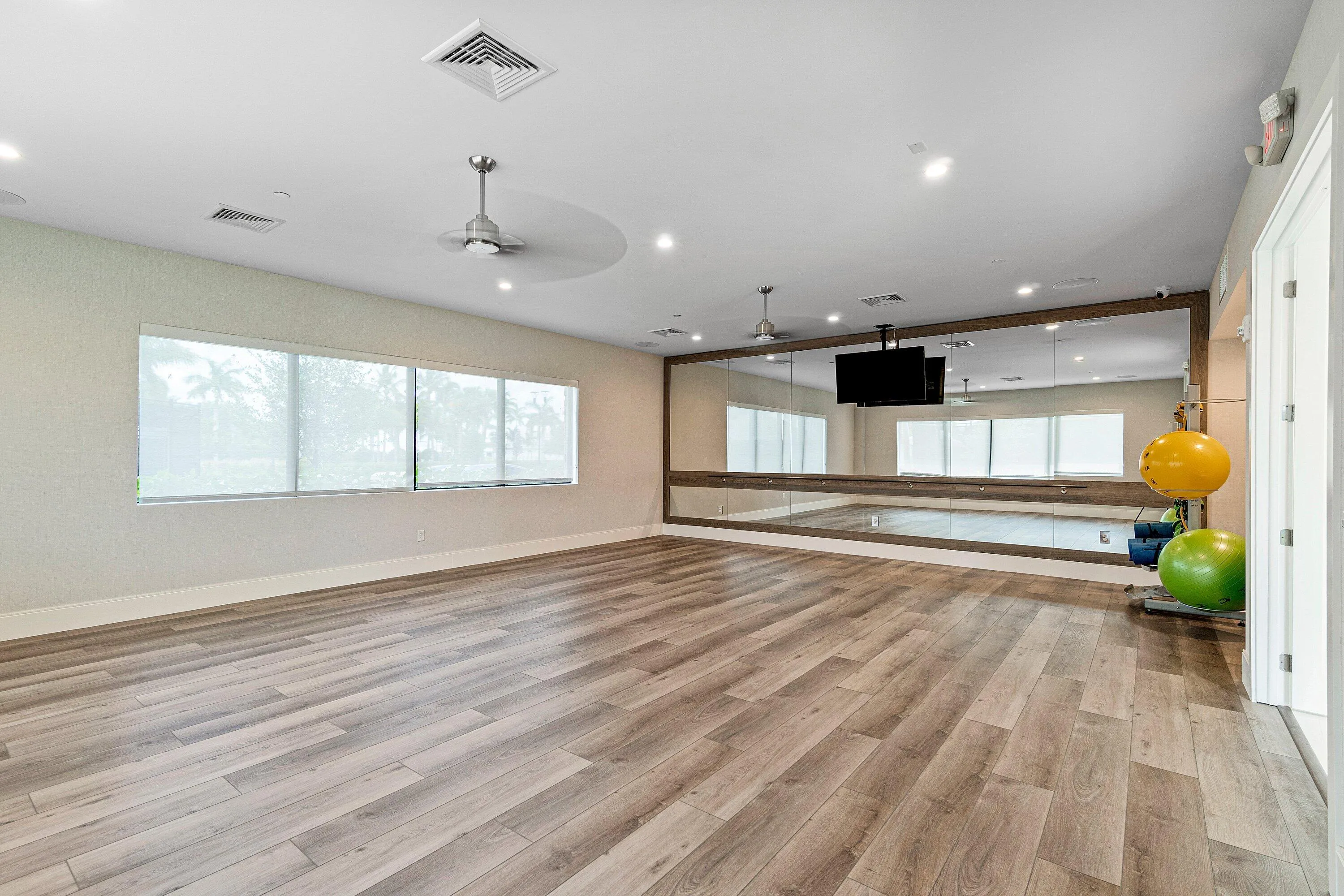 034-6982PetersLane-DelrayBeach-FL-33446-