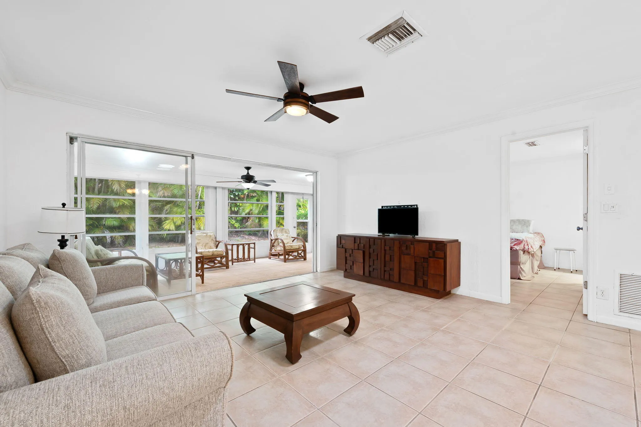 Living & Dining Area