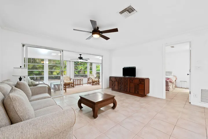 Living & Dining Area