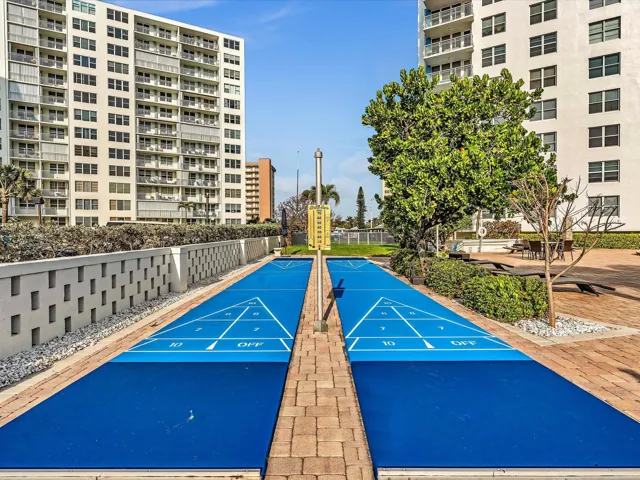 35-10-shuffleboard