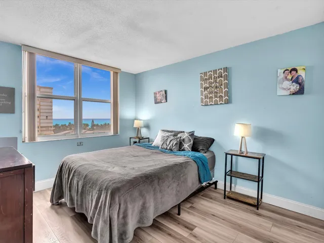 2nd Bedroom with ocean views