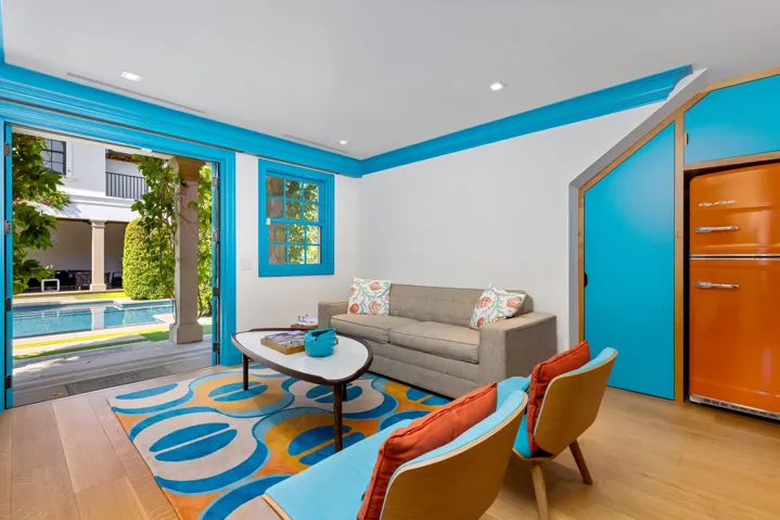 Guest House Living