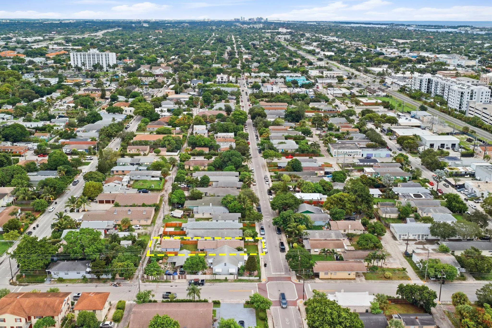 227-S-E-St-Lake-Worth-Beach-MLS-004