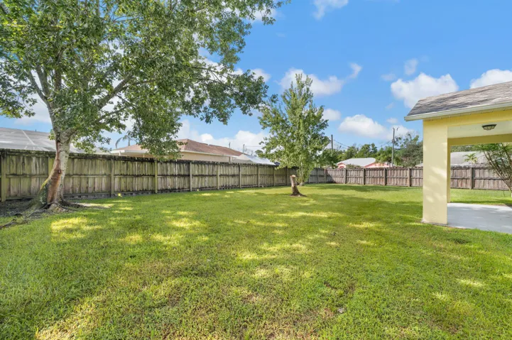 27-web-or-mls-5323 NW Perez Ct - 27