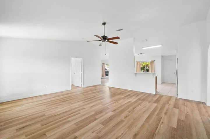 19-web-or-mls-5323 NW Perez Ct - 19