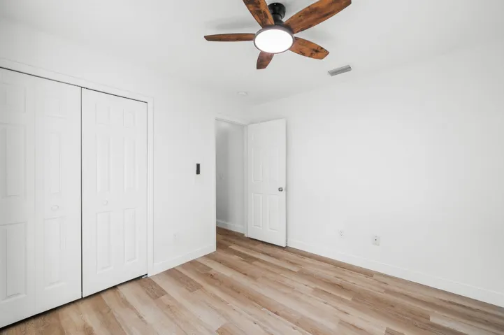 14-web-or-mls-5323 NW Perez Ct - 14