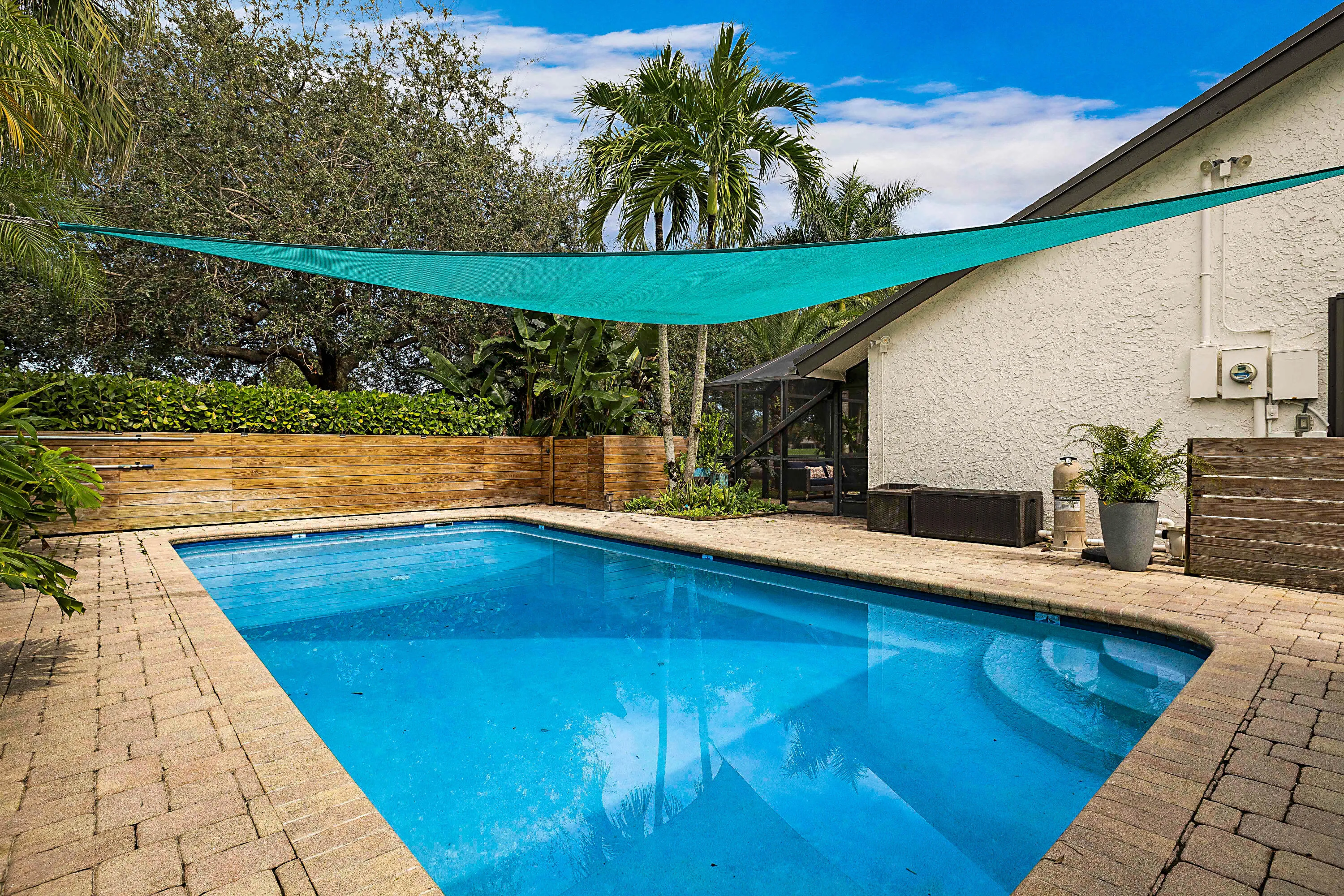 941 Bayberry Point Drive-41