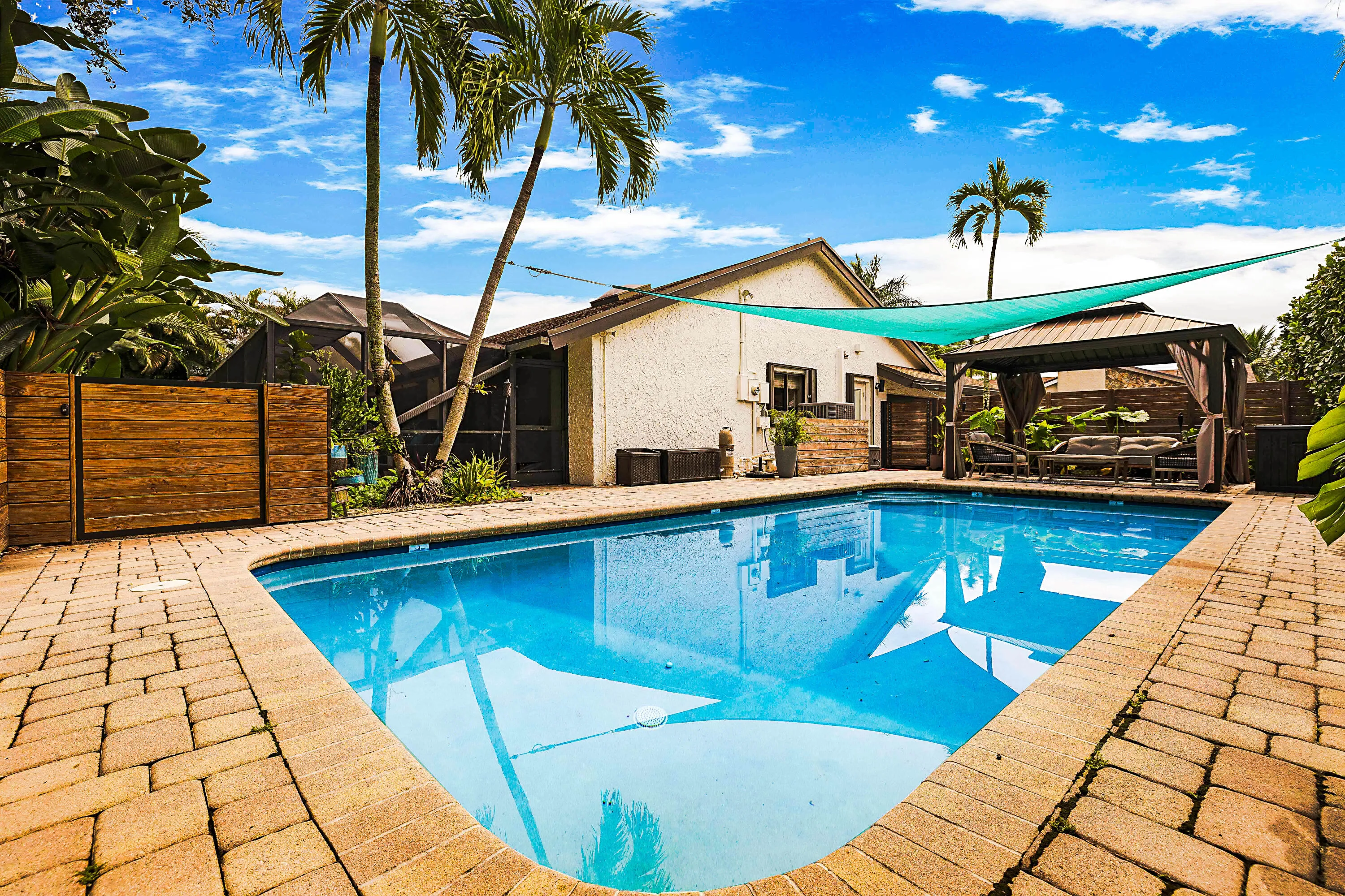 941 Bayberry Point Drive-40