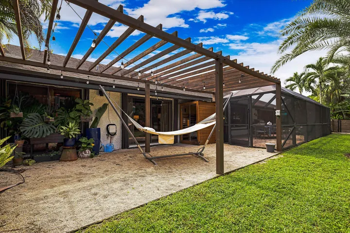 941 Bayberry Point Drive-48