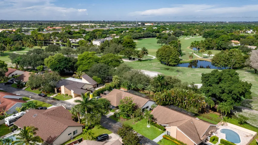 941 Bayberry Point Drive-54