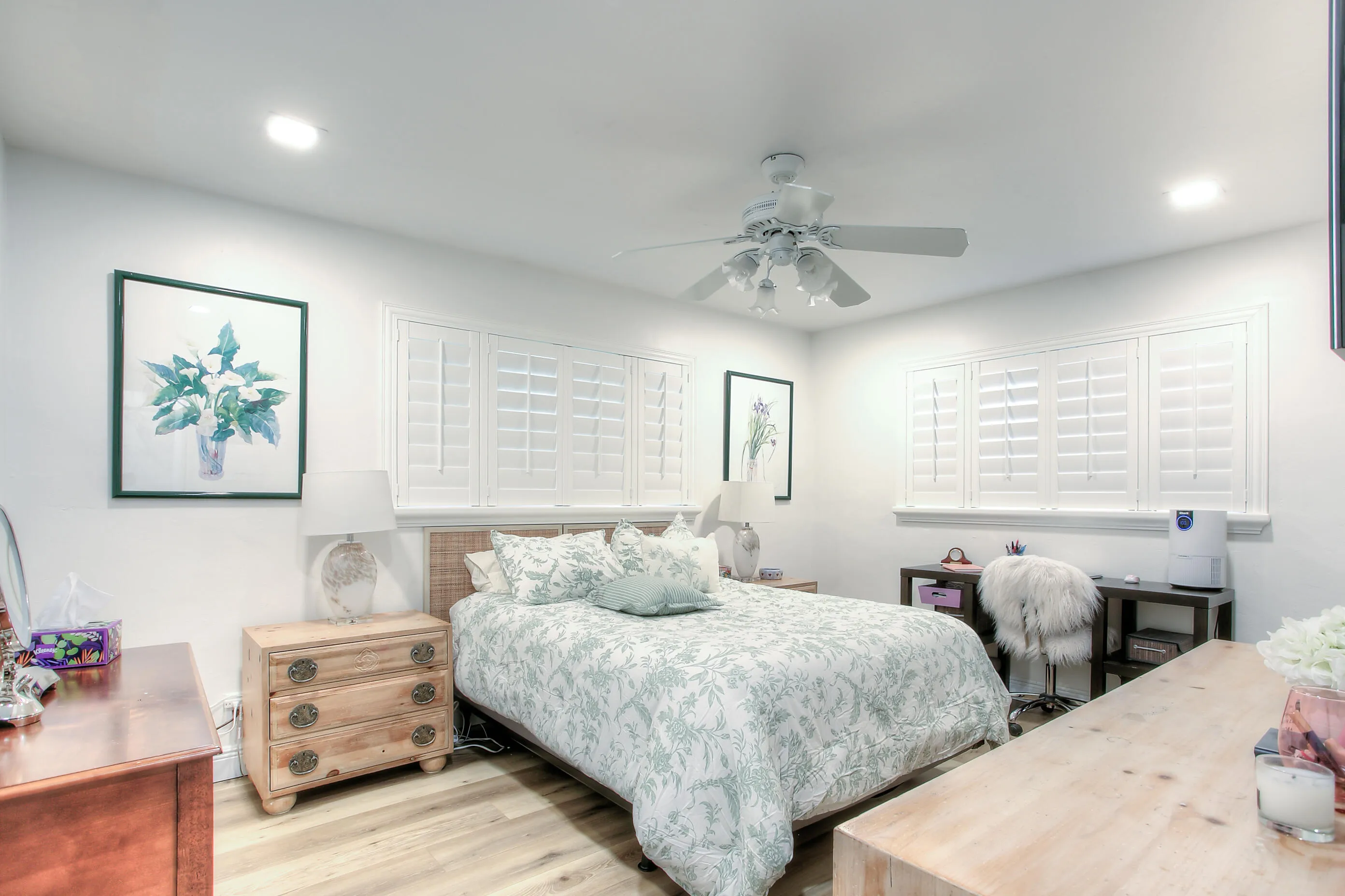 931 NE 23rd Terr-13
