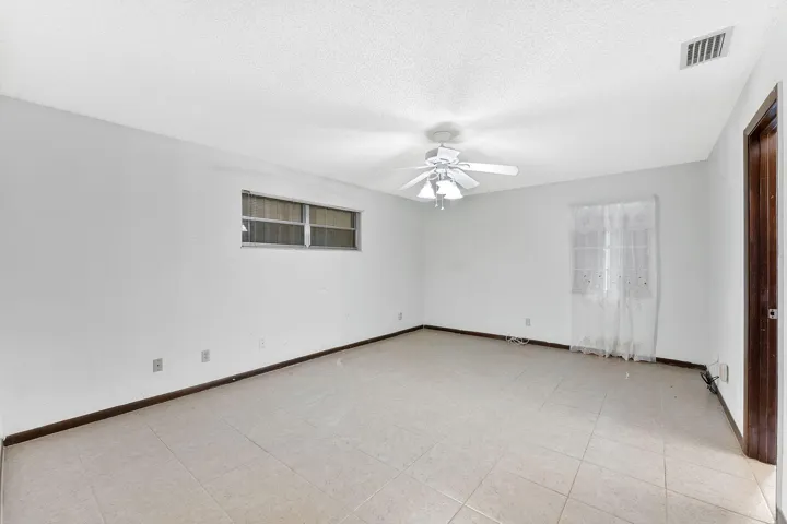 25-web-or-mls-DSC07854