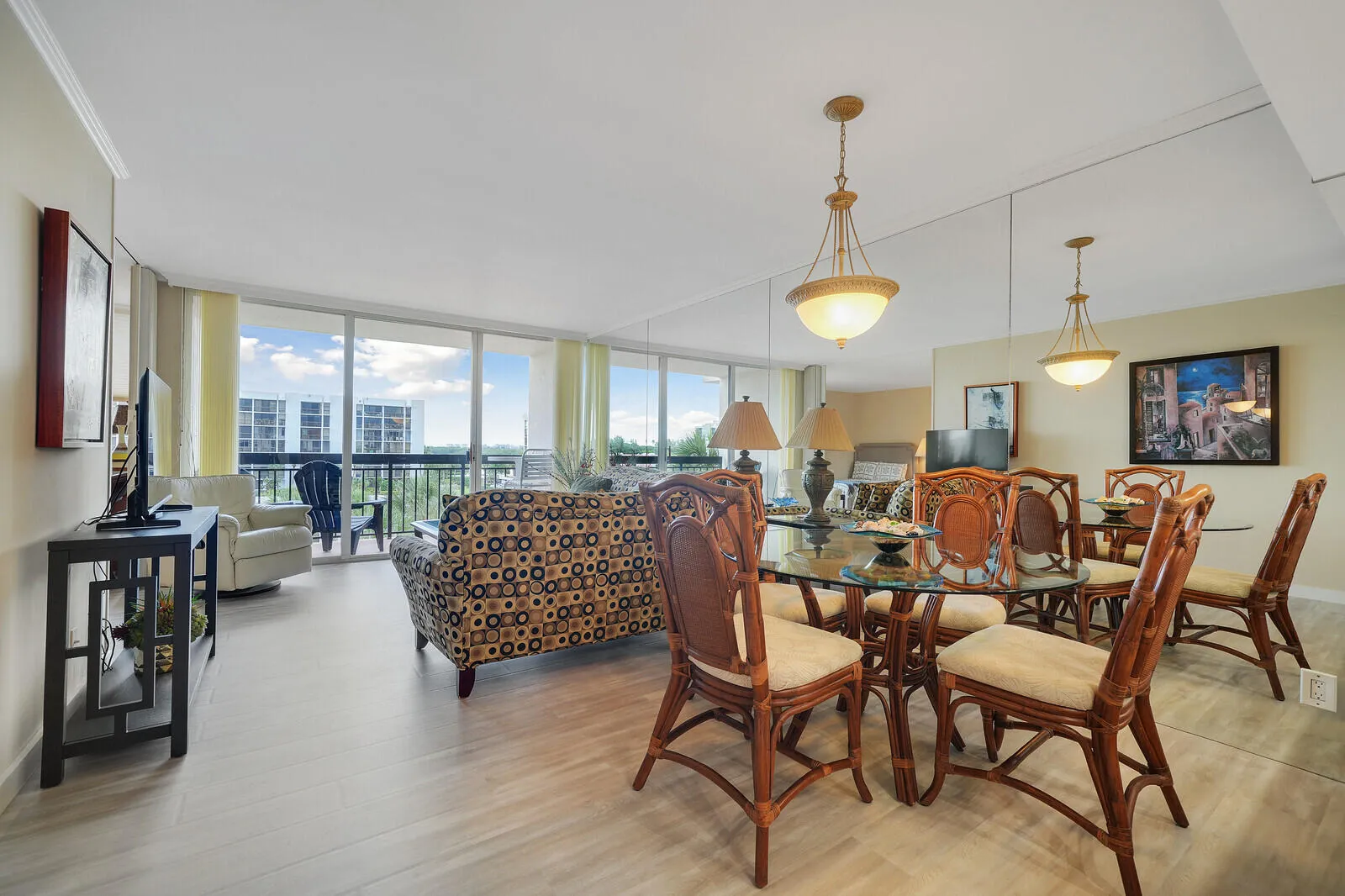 Living/Dining