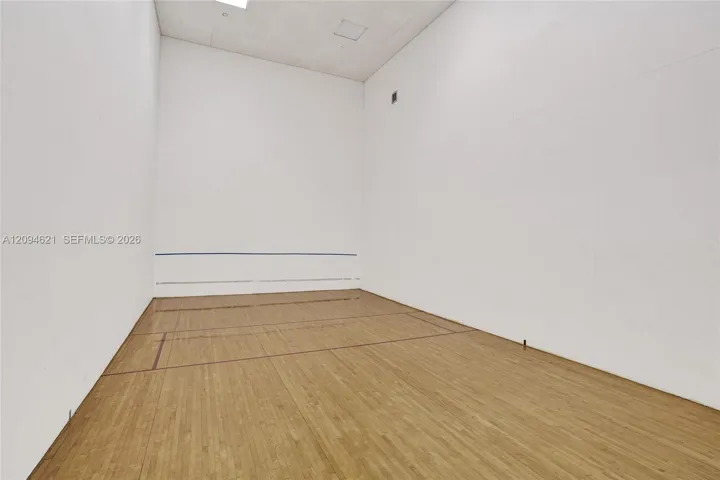 Raquetball Court