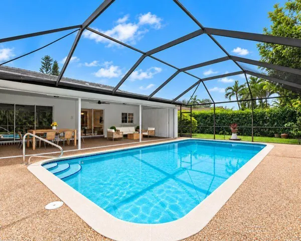 pool2 (002)