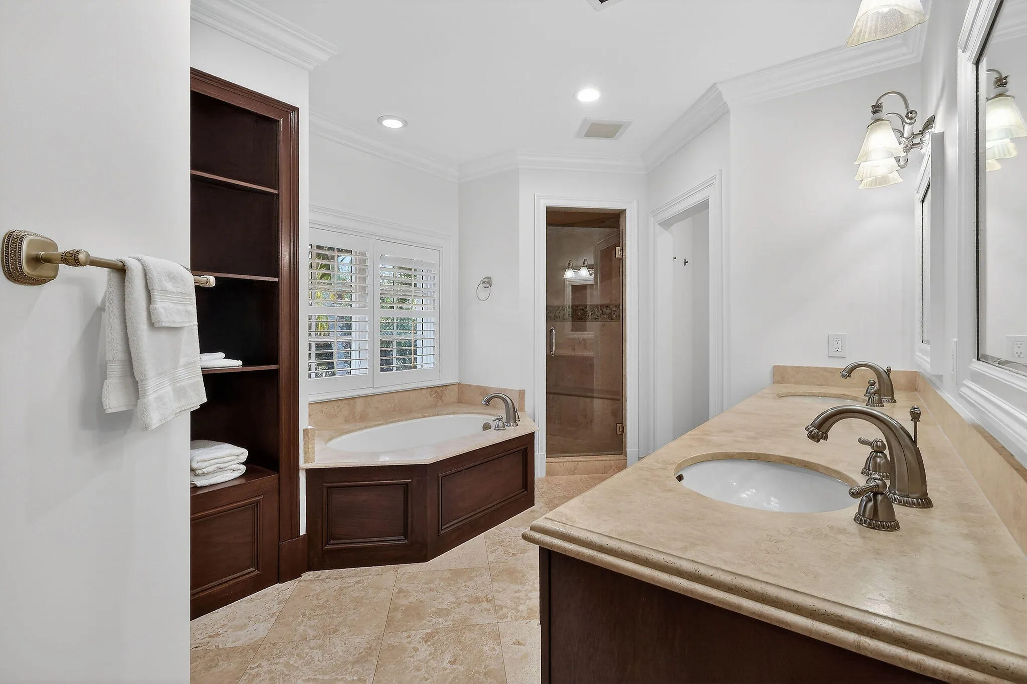 Bedroom 3 Bath