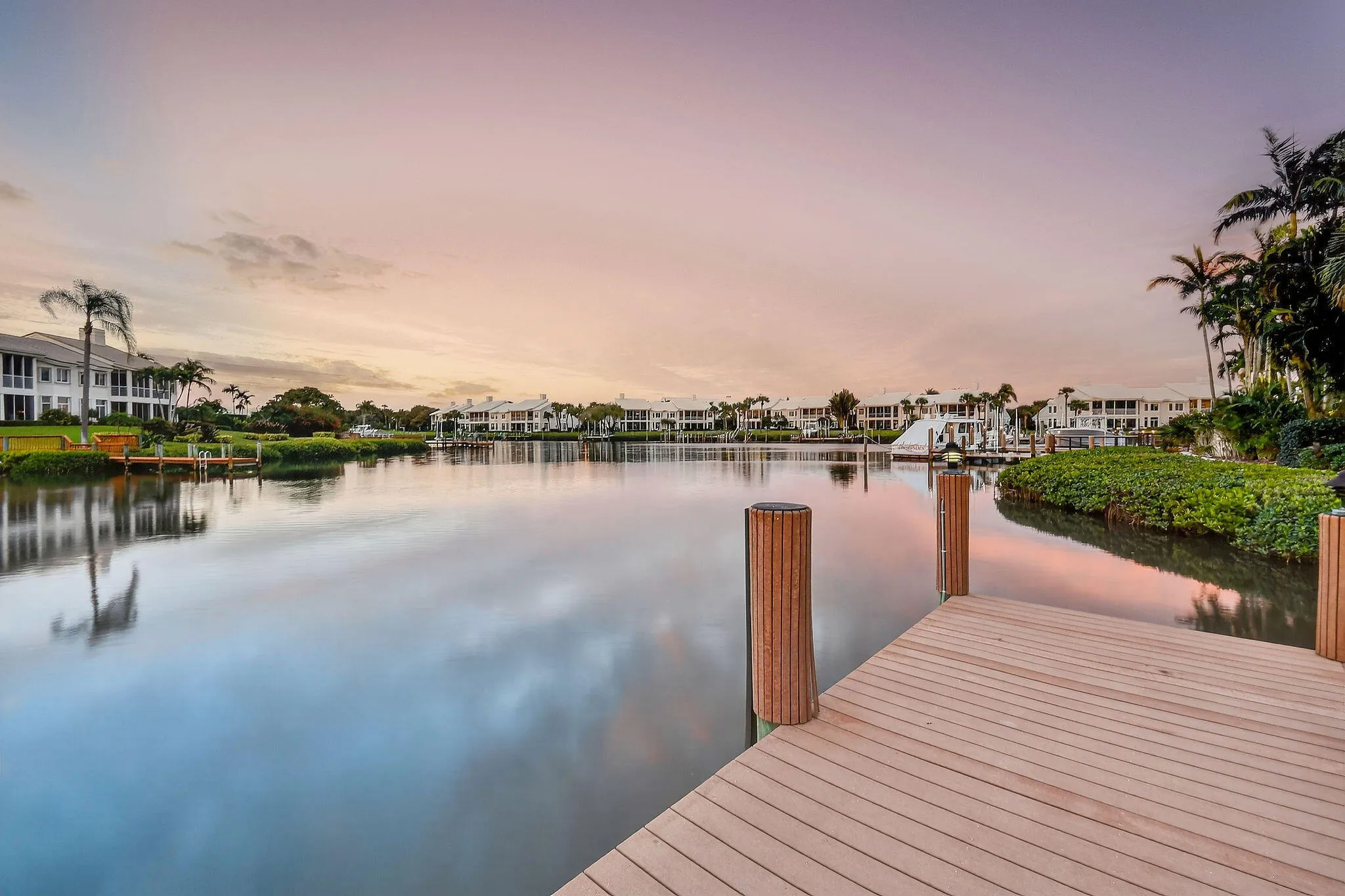 Dock