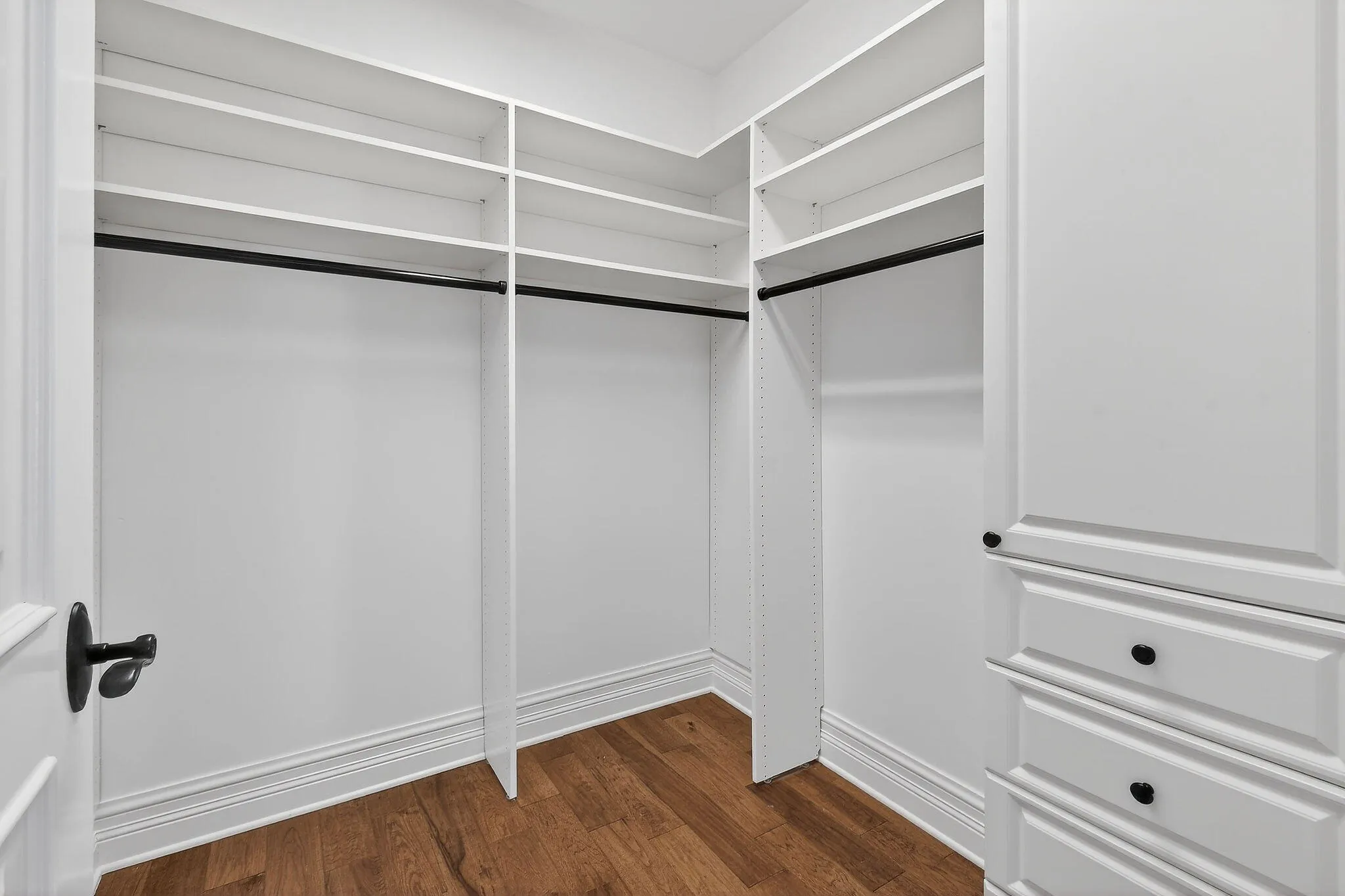 Bedroom 5 Closet
