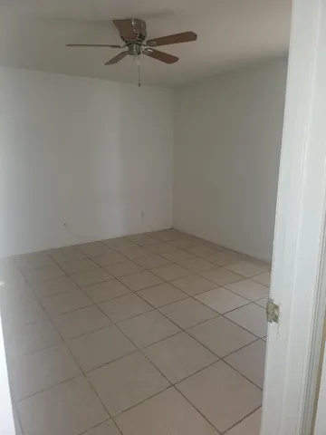 BEARD ROOM