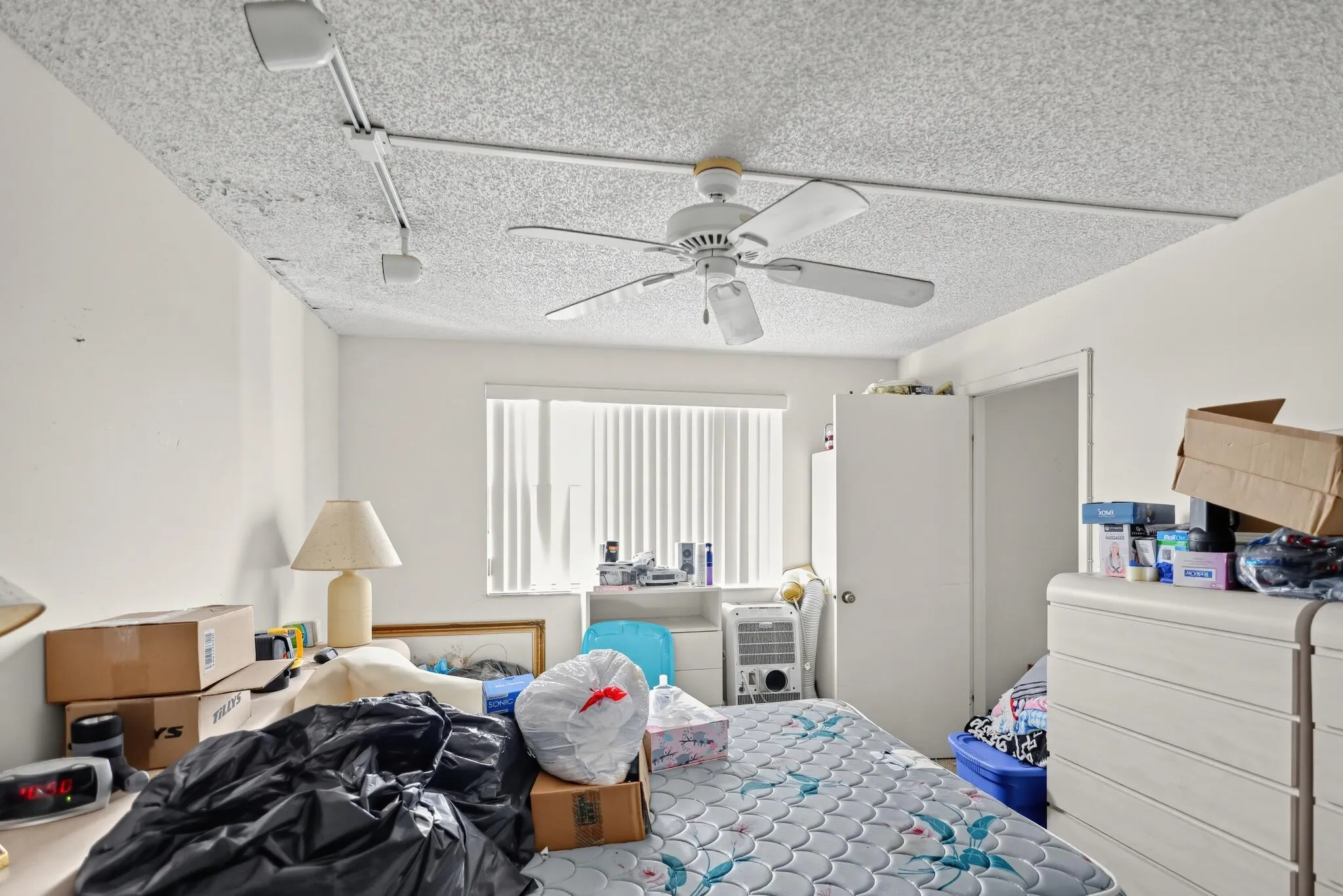 23_Building_177-Bedroom-0262