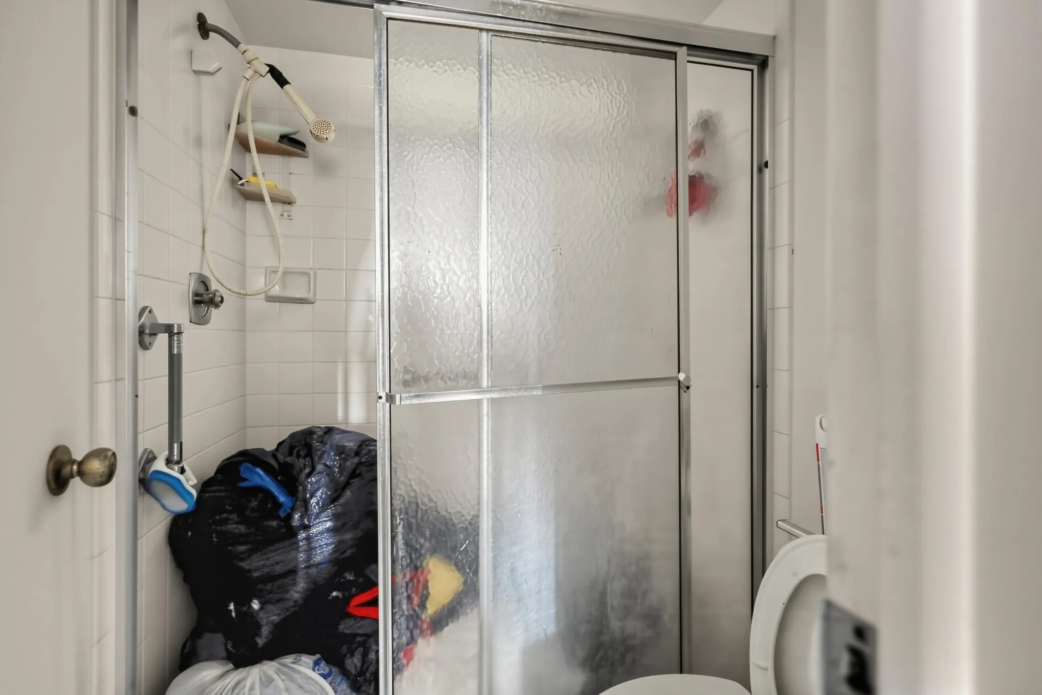 29_Building_177-Bathroom-0265