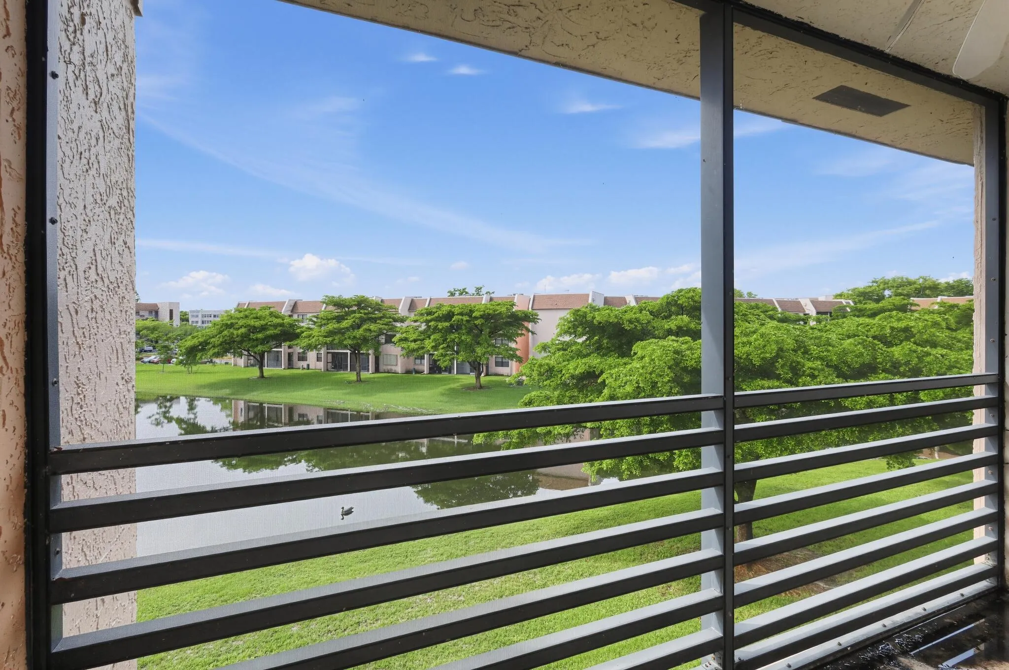 03_Building_177-Exterior-0270