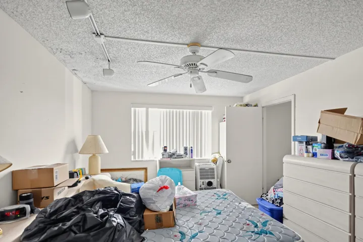 23_Building_177-Bedroom-0262