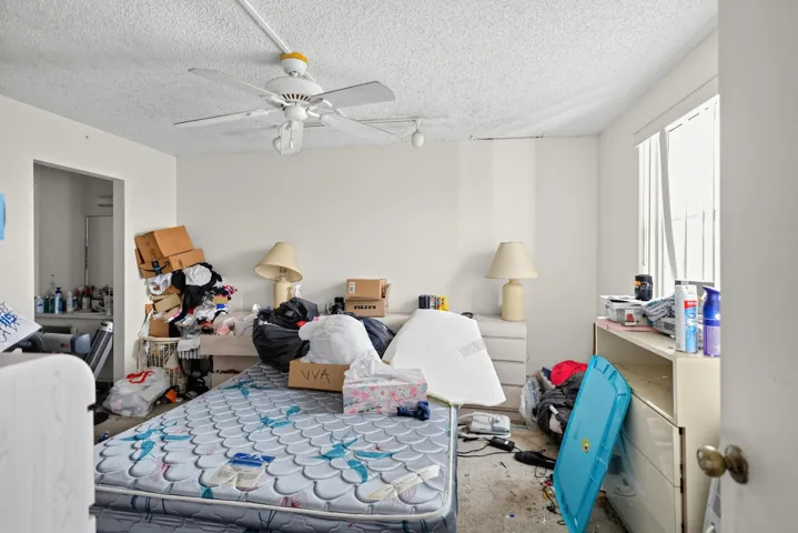 25_Building_177-Bedroom-0260