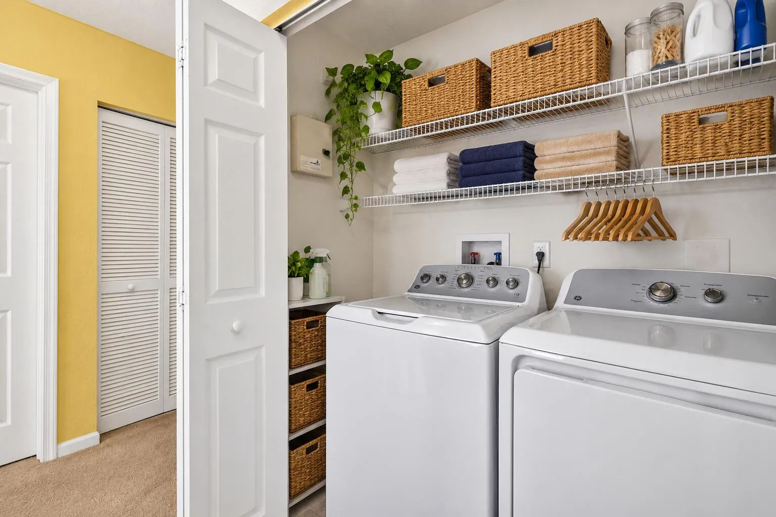 Washer & Dryer