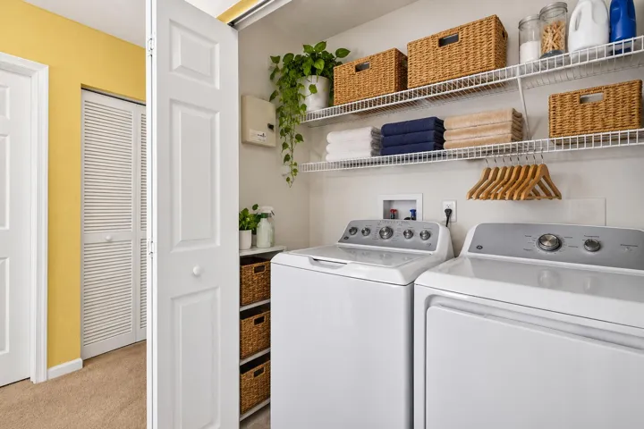 Washer & Dryer