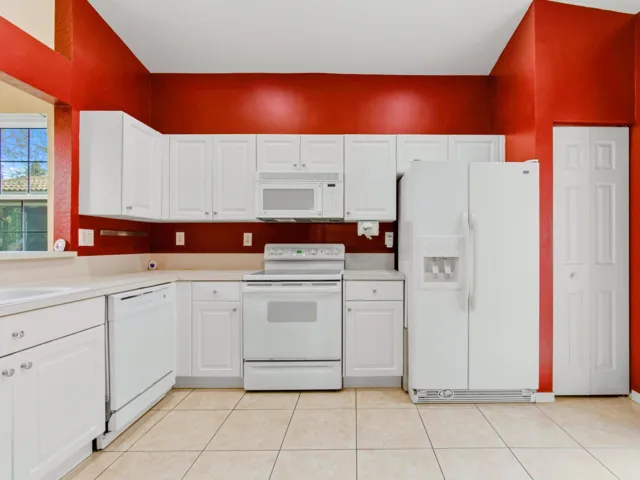 Kitchen 3