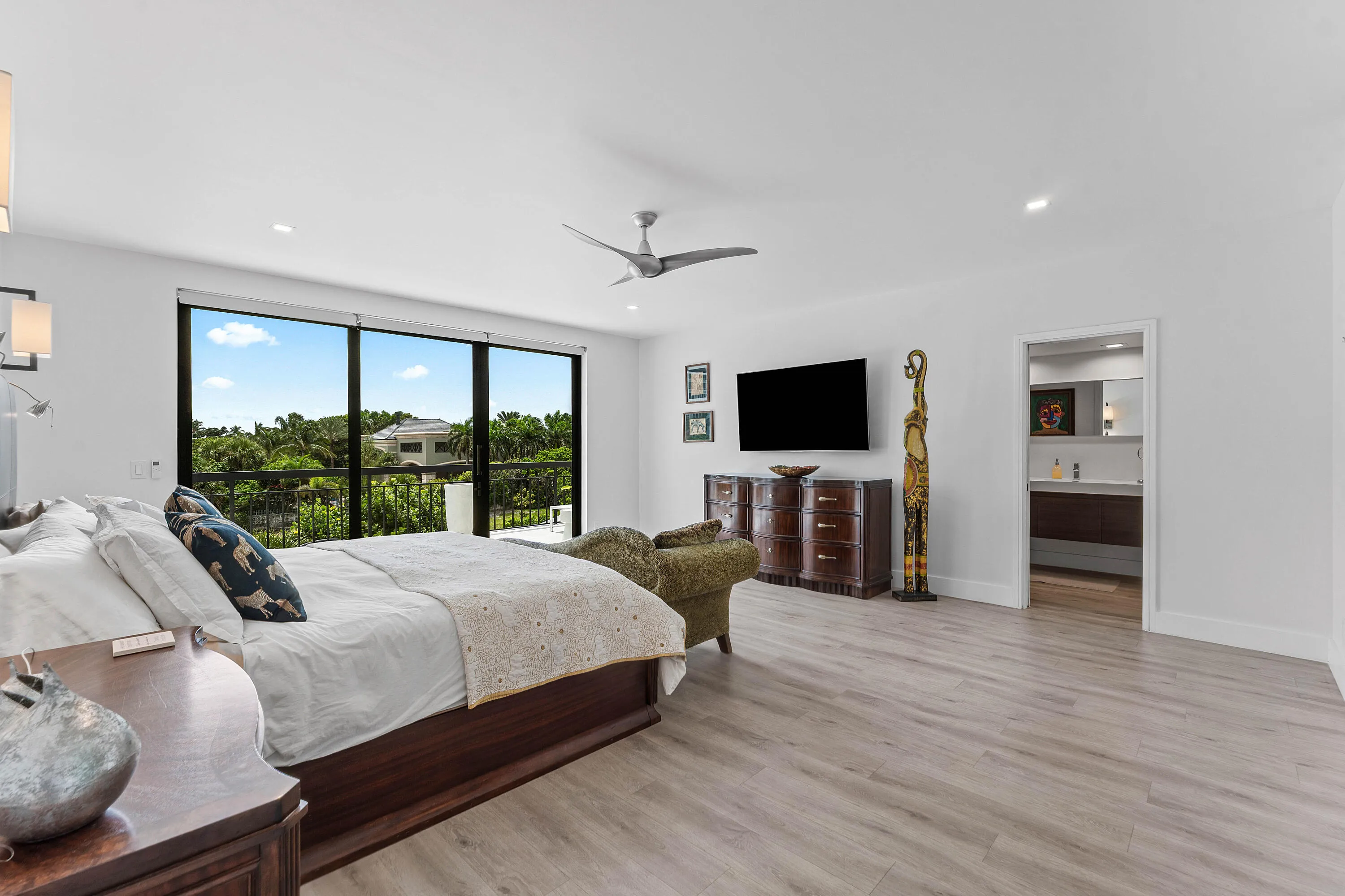 Master Bedroom Suite