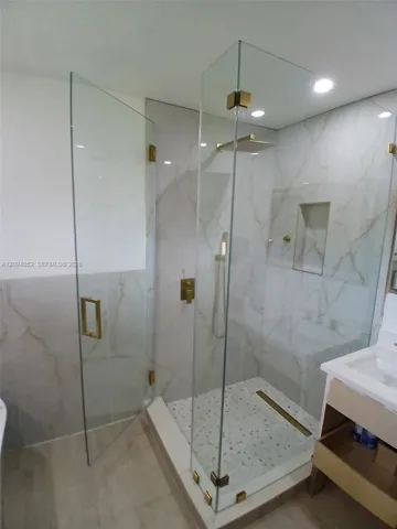 Master Shower
