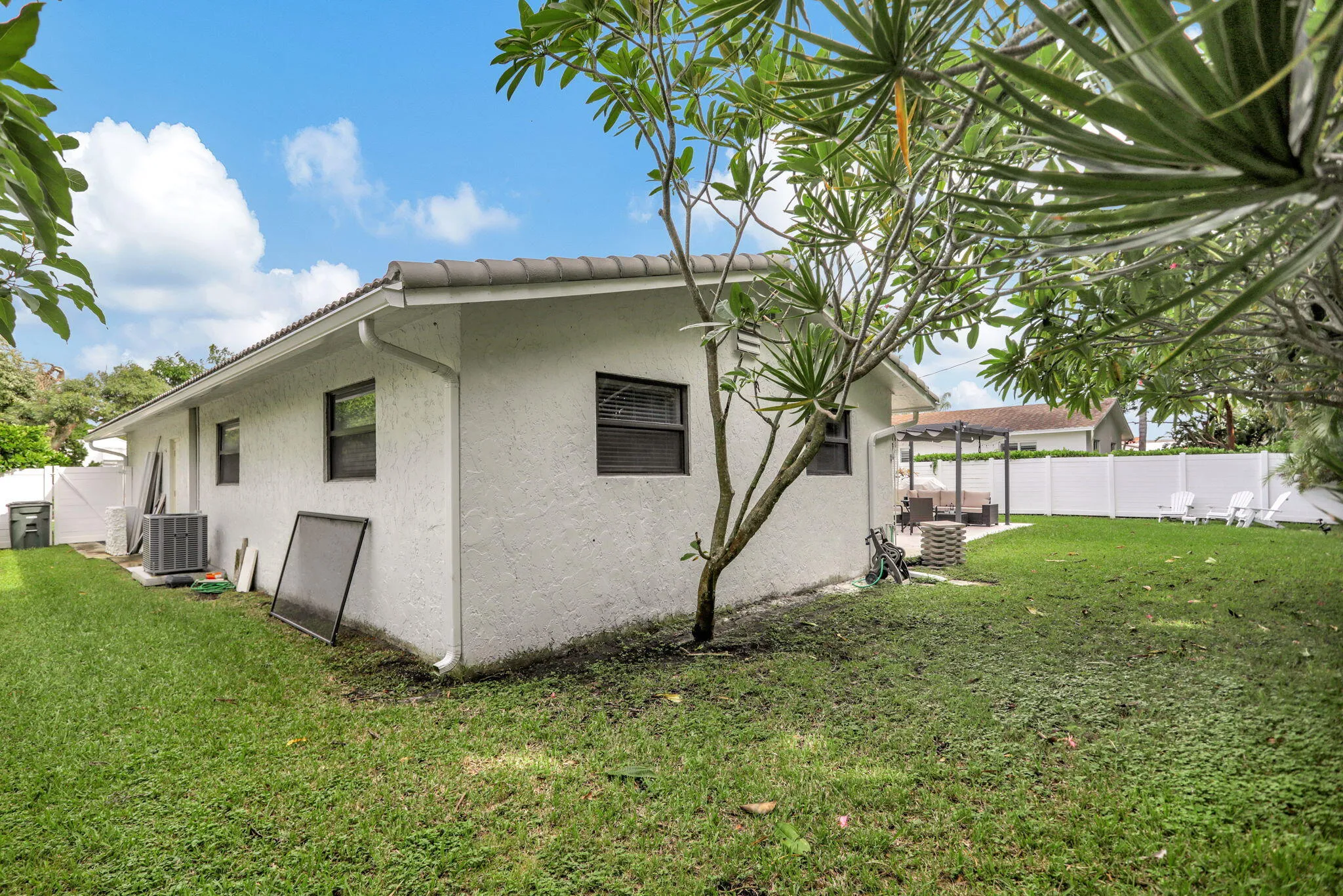 46-web-or-mls-001L3707