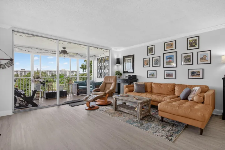 10-web-or-mls-2901-15