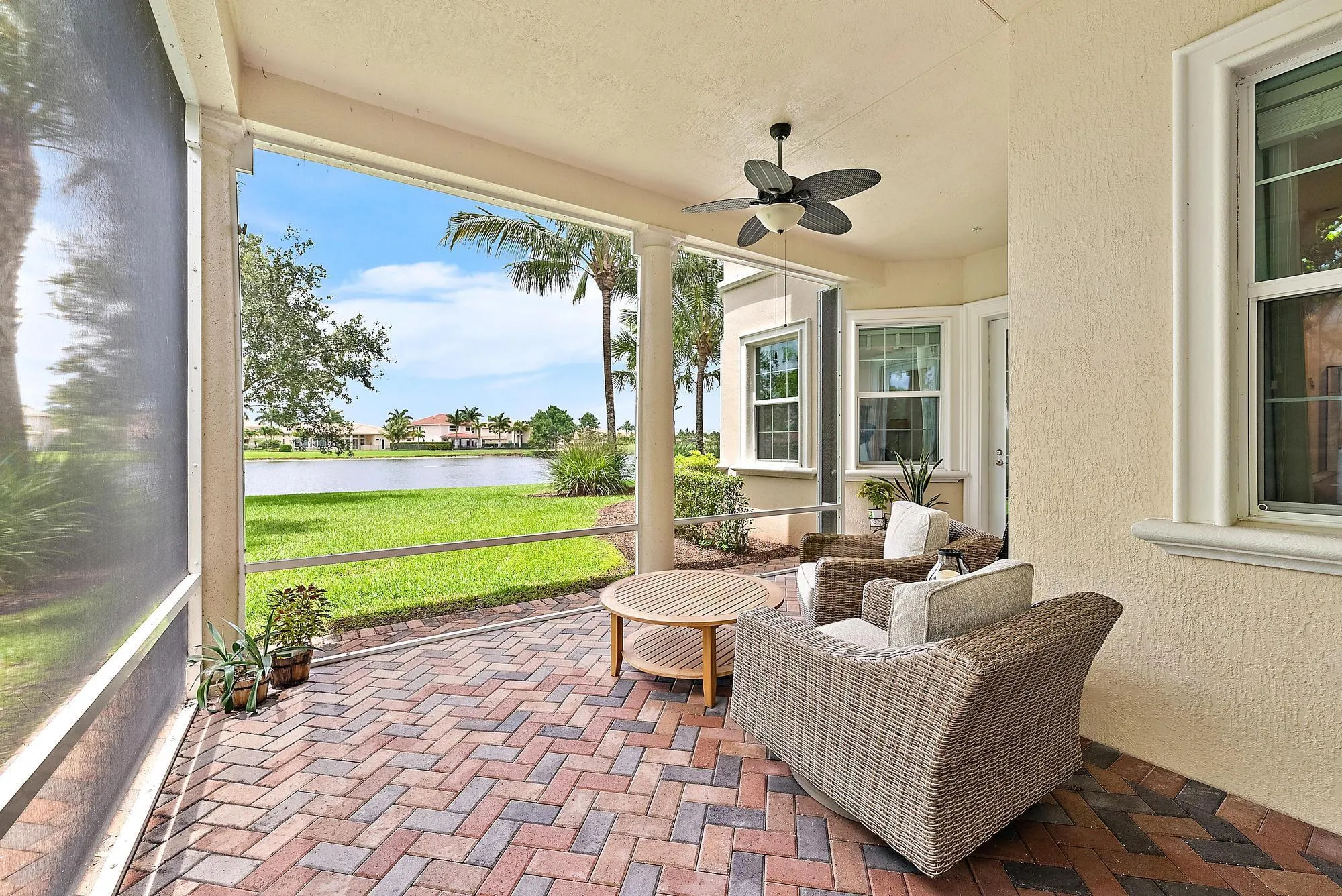 115 Tresana Blvd unit 35-22