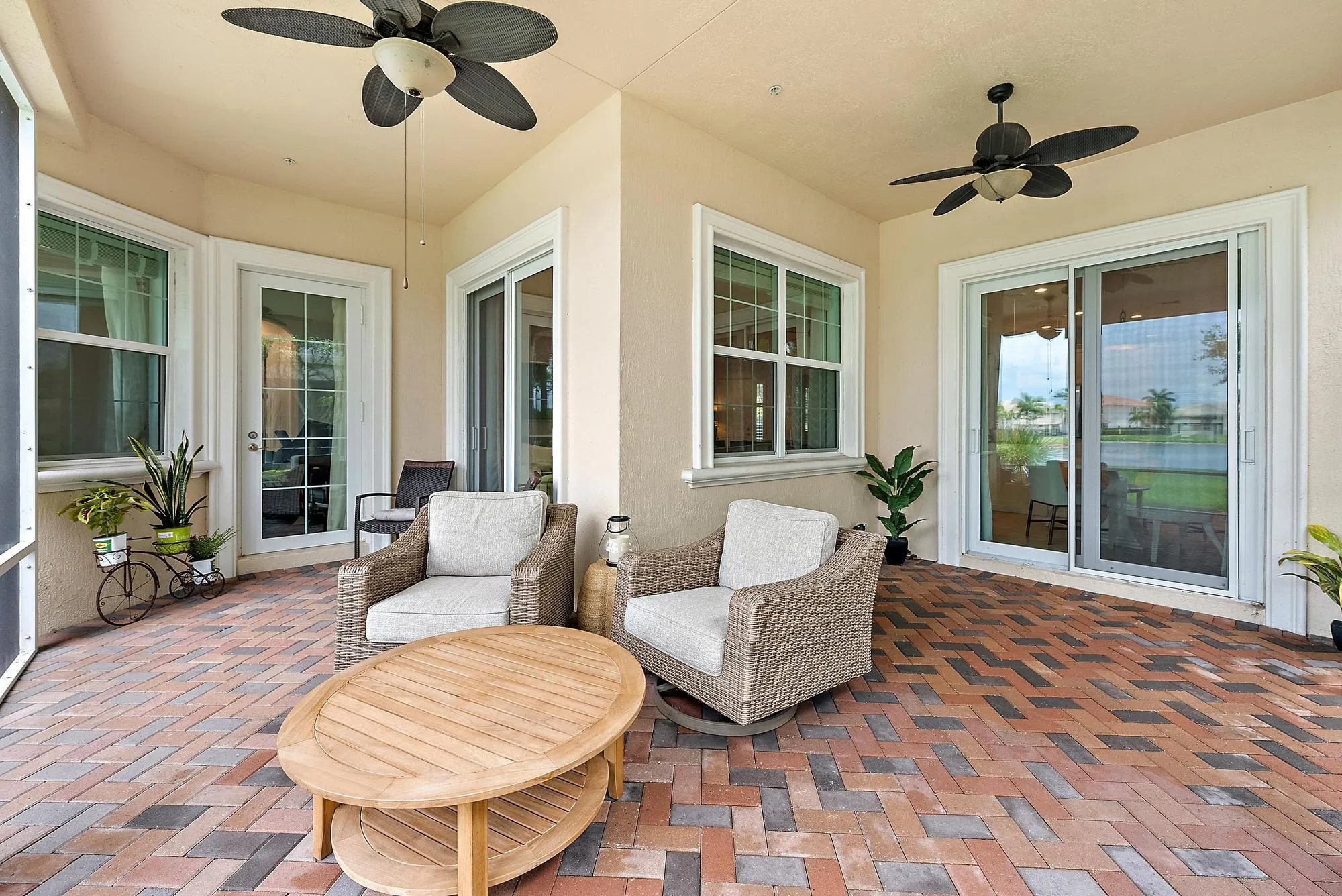 115 Tresana Blvd unit 35-24