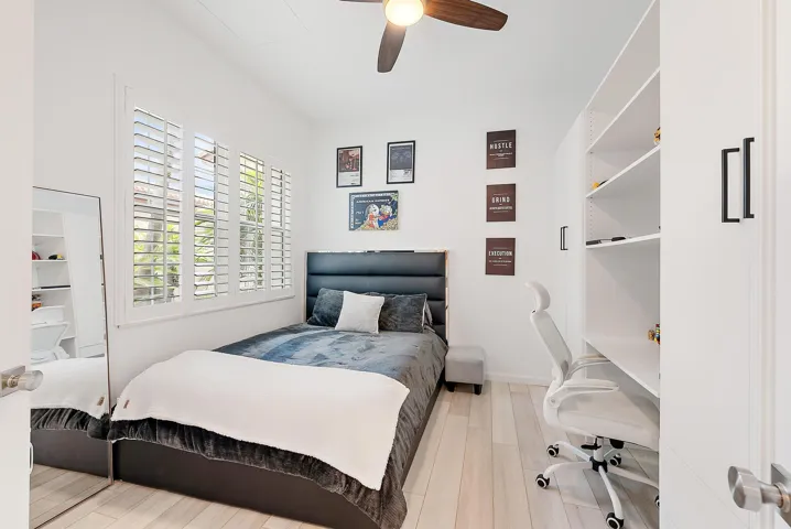 Flex Room