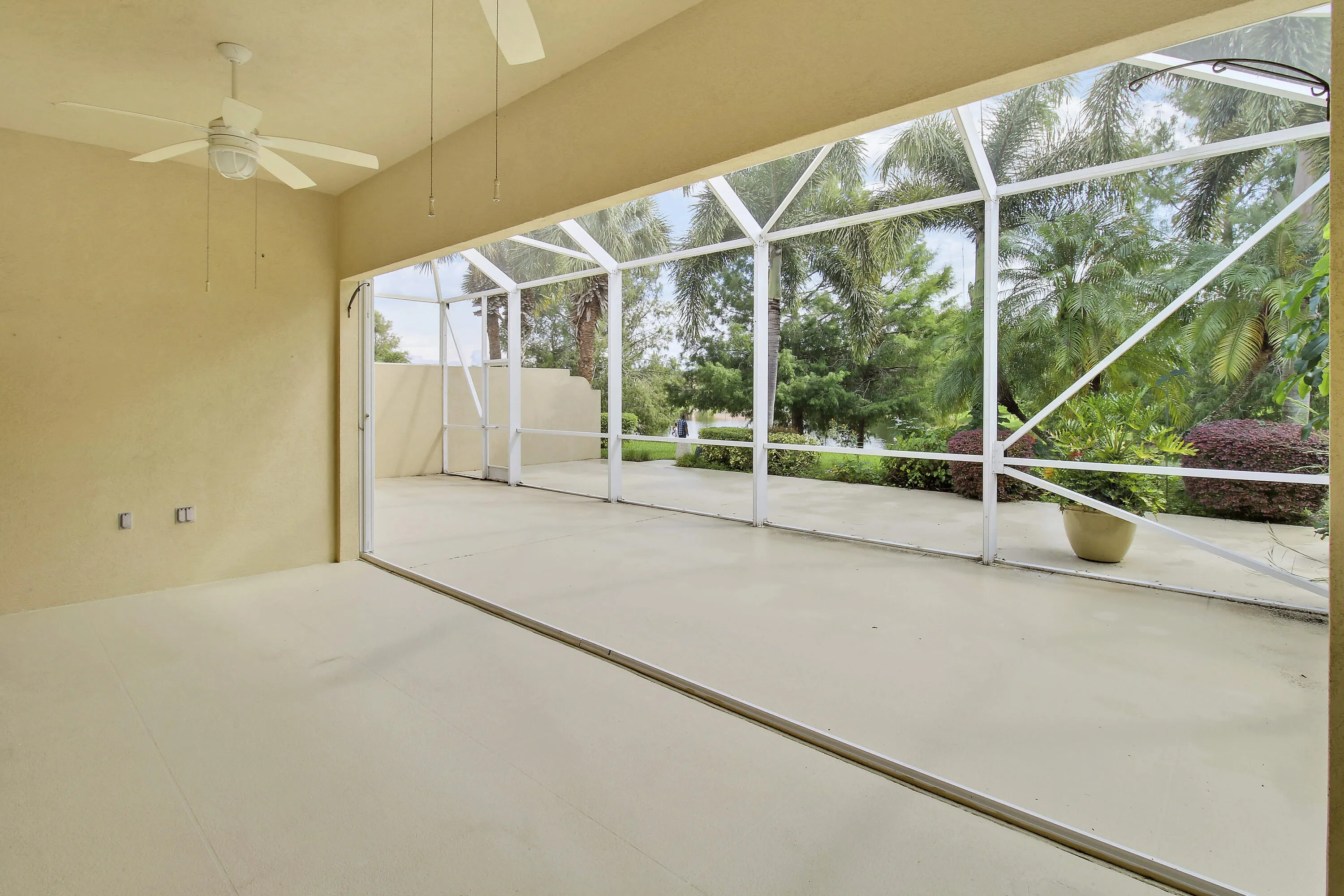 Covered Lanai