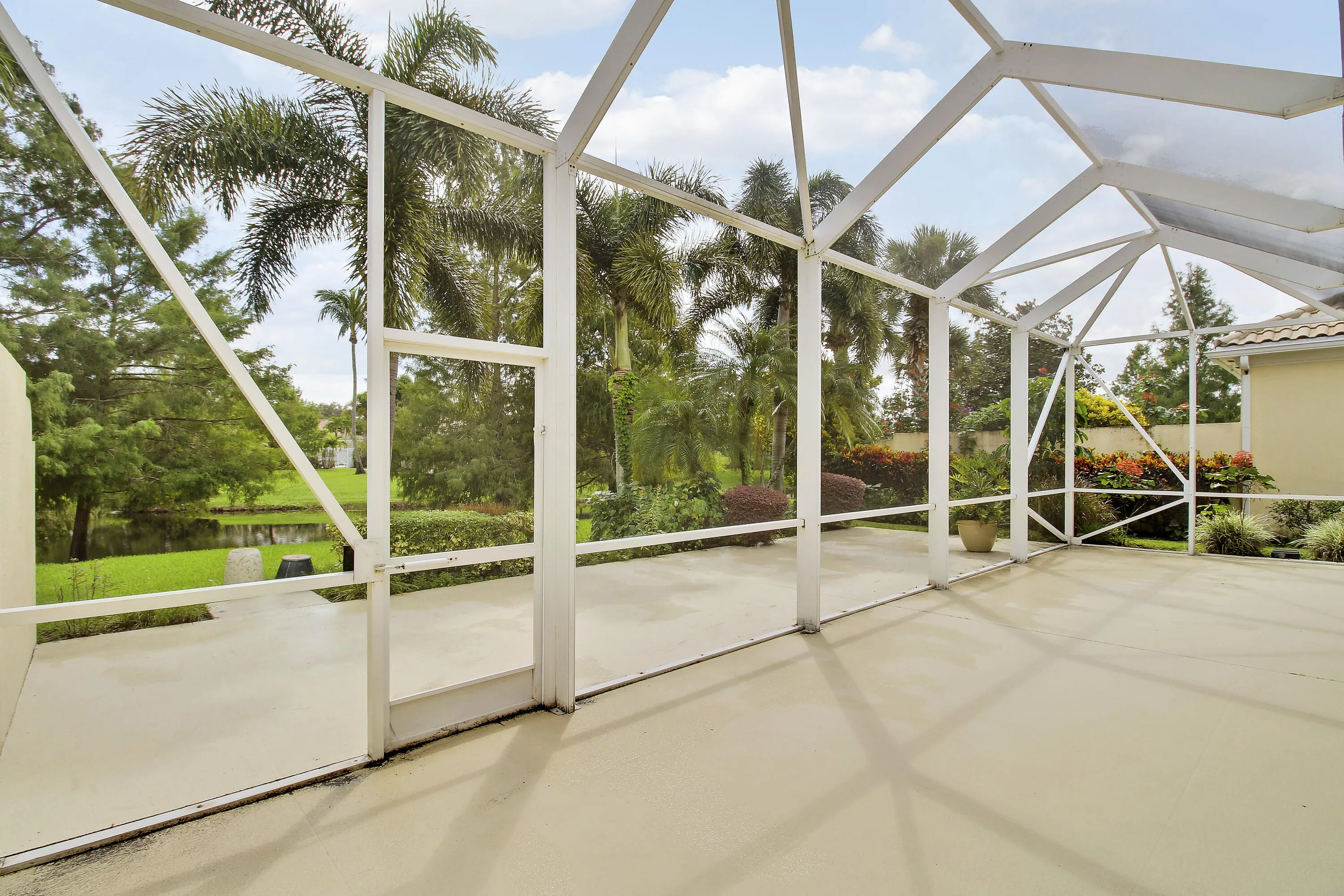 Opposite View of Lanai